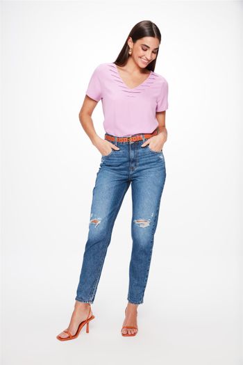 Calca-Jeans-Mom-Cropped-com-Rasgos-Look--