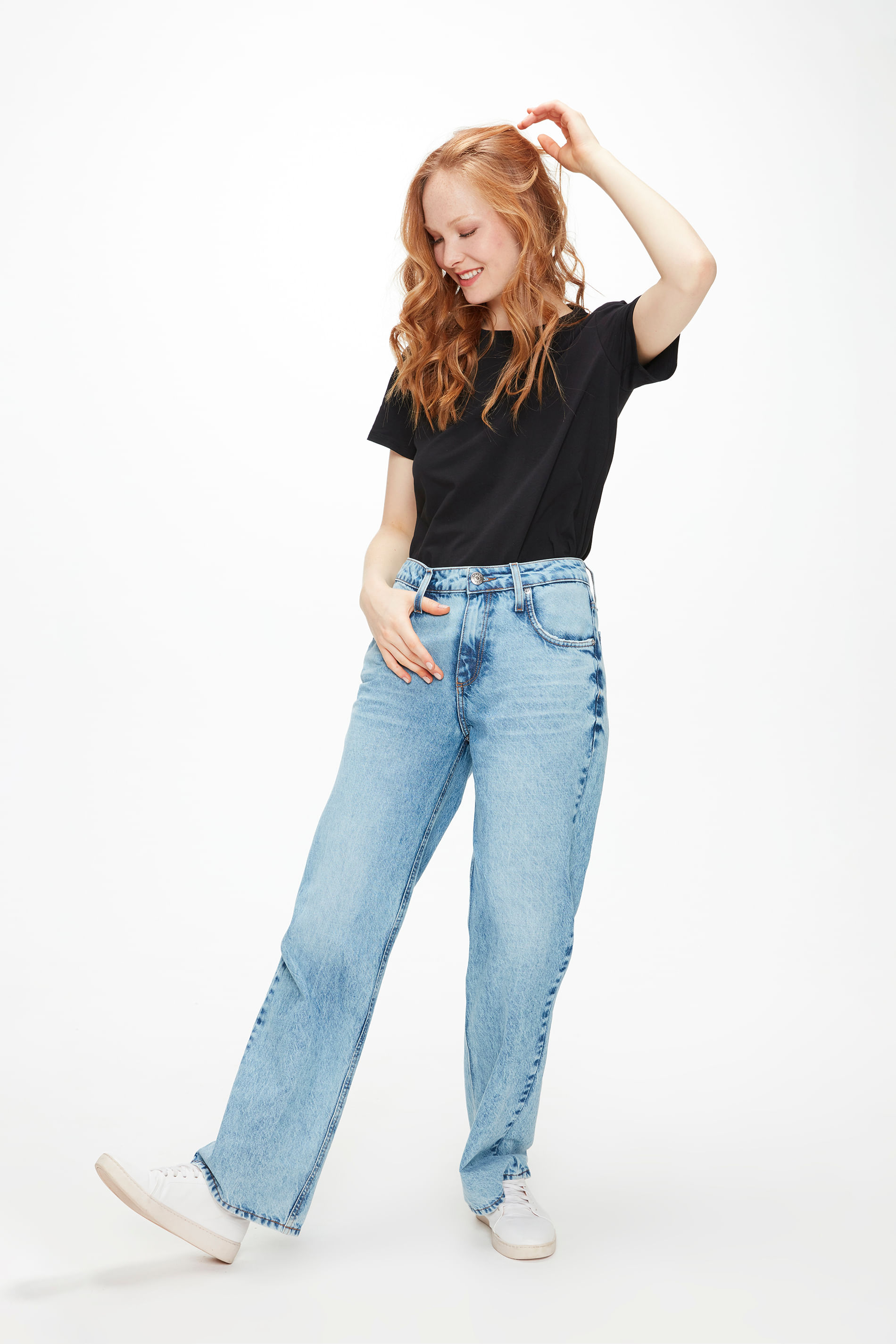 Calça Jeans Wide Leg com Bolsos Frontais - Damyller - O Jeans da