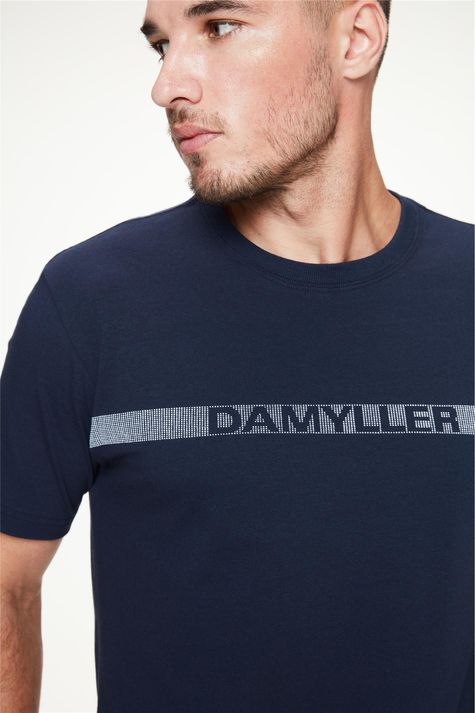 Camiseta-com-Estampa-Damyller-em-Faixa-Frente--