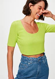 Blusa Cropped Malha Canelada