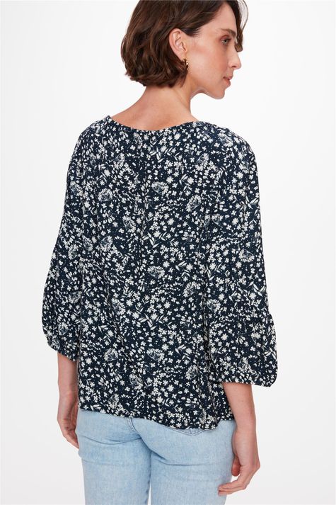 Blusa-Feminina-com-Floral-Liberty-Costas--